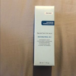 Skinceuticals resveratrol B E